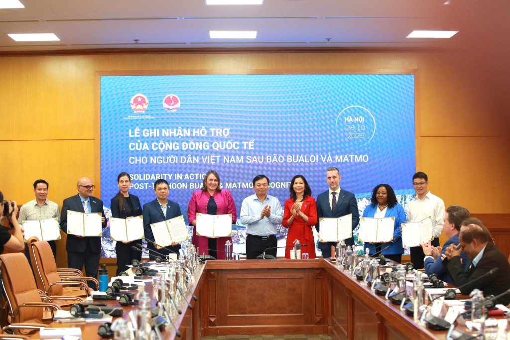 Huy động nguồn lực quốc tế hỗ trợ người dân vùng thiên tai