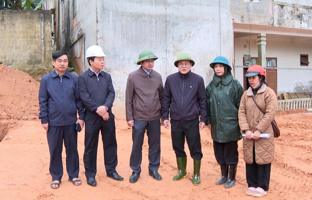 Quảng Trị: Người dân Khe Sanh trở về nhà trong niềm vui, hạnh phúc