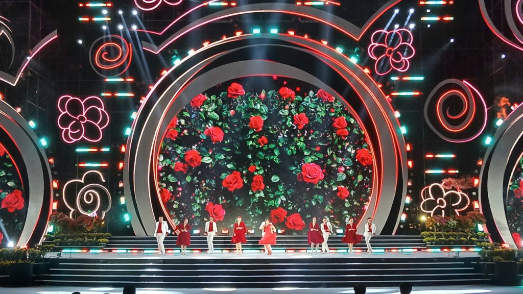 Sắc hoa kể chuyện đất và người Đồng Tháp