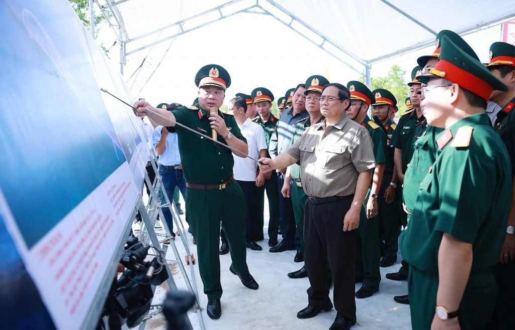 Thủ tướng yêu cầu đẩy nhanh thi công đường bộ cao tốc đoạn Hậu Giang-Cà Mau