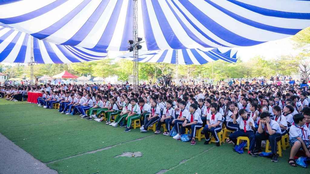 2.000 thiếu nhi tham gia ngày hội học tốt, rèn luyện chăm