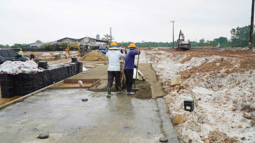 Các đơn vị đang đẩy nhanh tiến độ thi công dự án