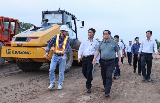 Thông xe toàn tuyến cao tốc Châu Đốc-Cần Thơ-Sóc Trăng vào 30/6/2026