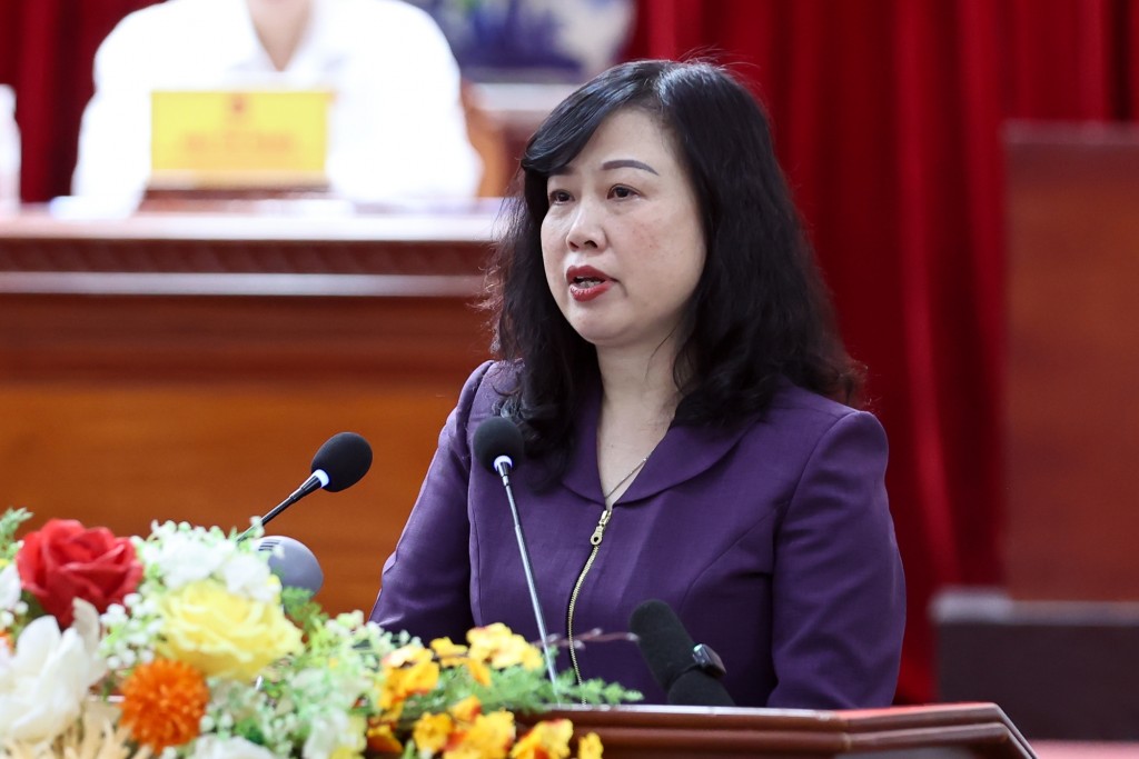 Bộ trưởng Bộ Y tế Đào Hồng Lan trả lời ý kiến, kiến nghị của cử tri. Ảnh: VGP/Nhật Bắc Bộ trưởng Bộ Y tế Đào Hồng Lan trả lời ý kiến, kiến nghị của cử tri. Ảnh: VGP/Nhật Bắc