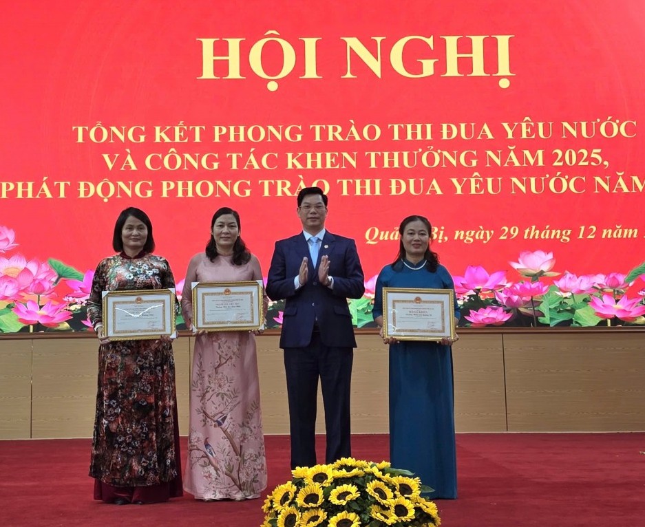 Thi đua yêu nước tạo động lực phát triển xã Quảng Bị