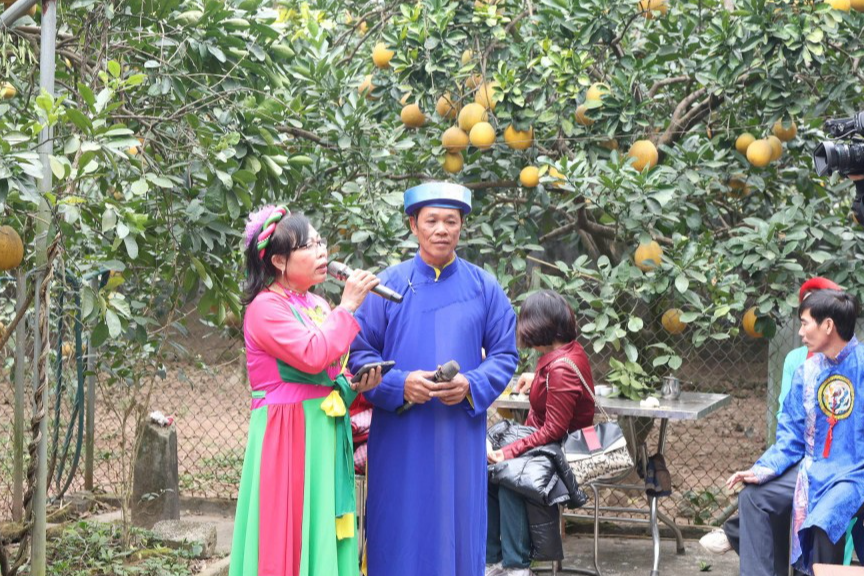 Thưởng thức làn điệu chèo xóm Chài