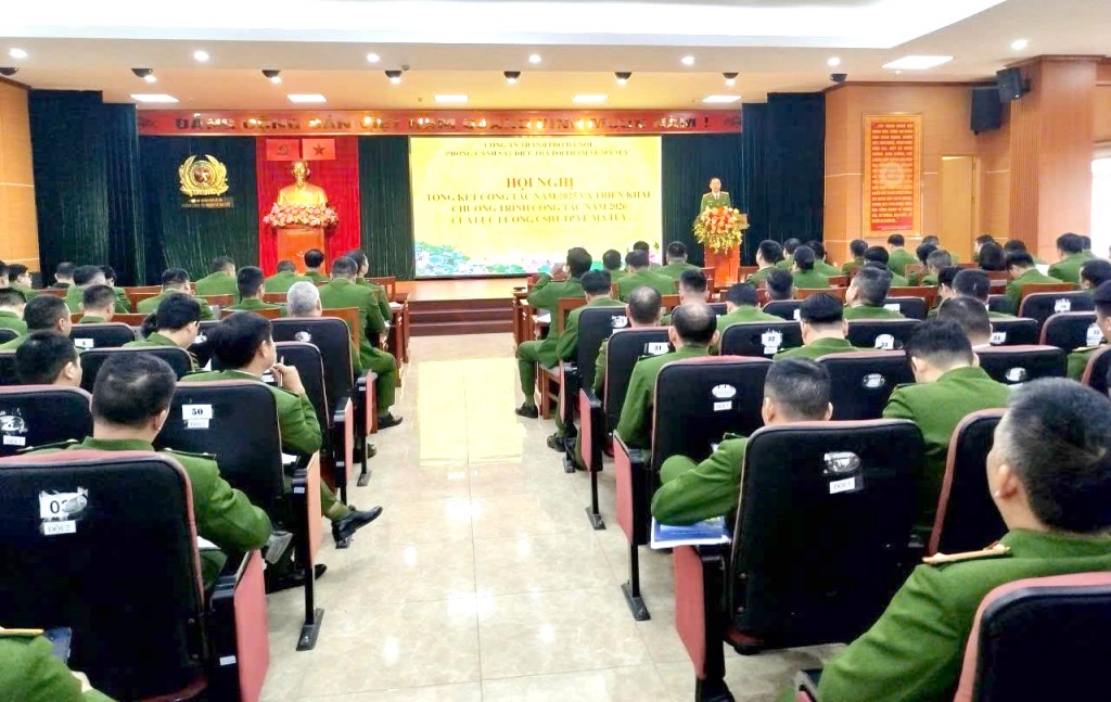 Toàn cảnh hội nghị tổng kết công tác năm 2025 của Phòng Cảnh sát ĐTTP về ma túy Công an TP Hà Nội