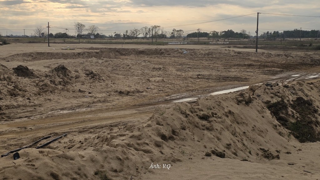 Đà Nẵng: Tránh tình trạng đất tặc đại náo làng quê sau lũ