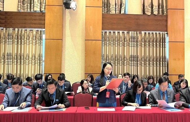 Tạo đột phá từ đối thoại tiền lương và chuyển đổi số