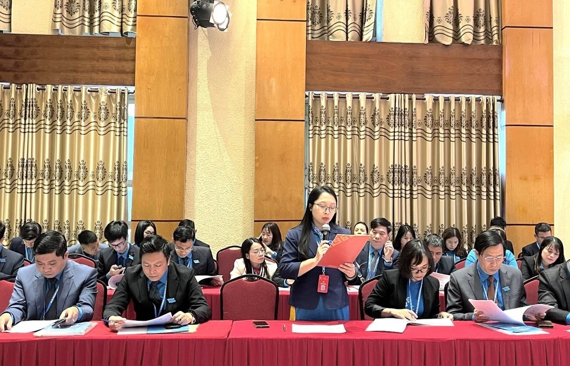 Tạo đột phá từ đối thoại tiền lương và chuyển đổi số