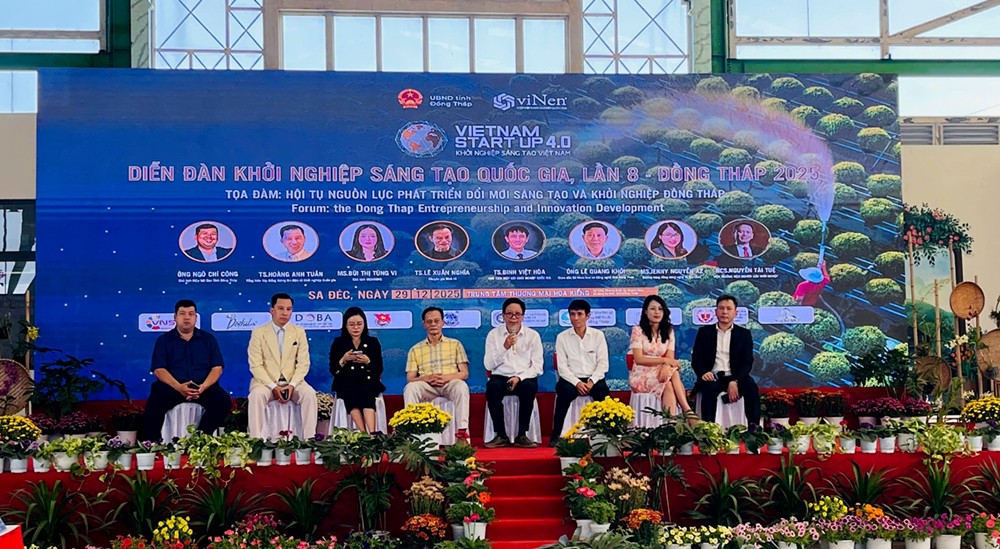 Các chuyên gia và đại biểu thảo luận về giải pháp khơi thông nguồn lực phát triển hệ sinh thái khởi nghiệp trong kỷ nguyên số