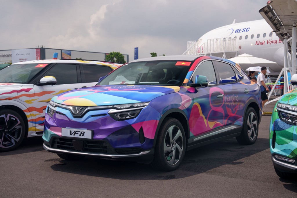 Ưu đãi tháng 12 sắp khép lại, VinFast VF 8 được săn đón vì “mua dễ, dùng tiết kiệm”