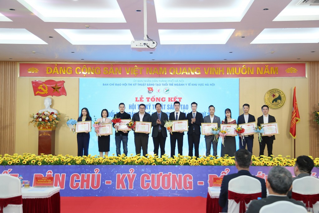 Khơi dậy sức trẻ, lan tỏa tinh thần đổi mới sáng tạo Khơi dậy sức trẻ, lan tỏa tinh thần đổi mới sáng tạo