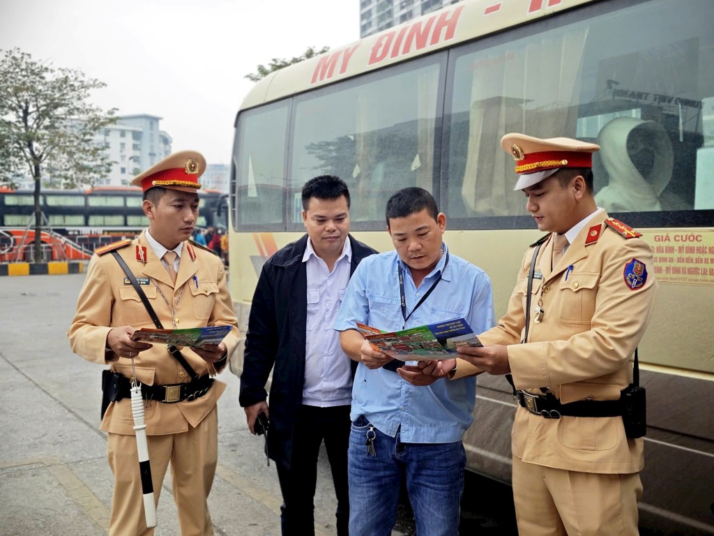 Sẵn sàng phương án bảo đảm trật tự, an toàn giao thông dịp Tết