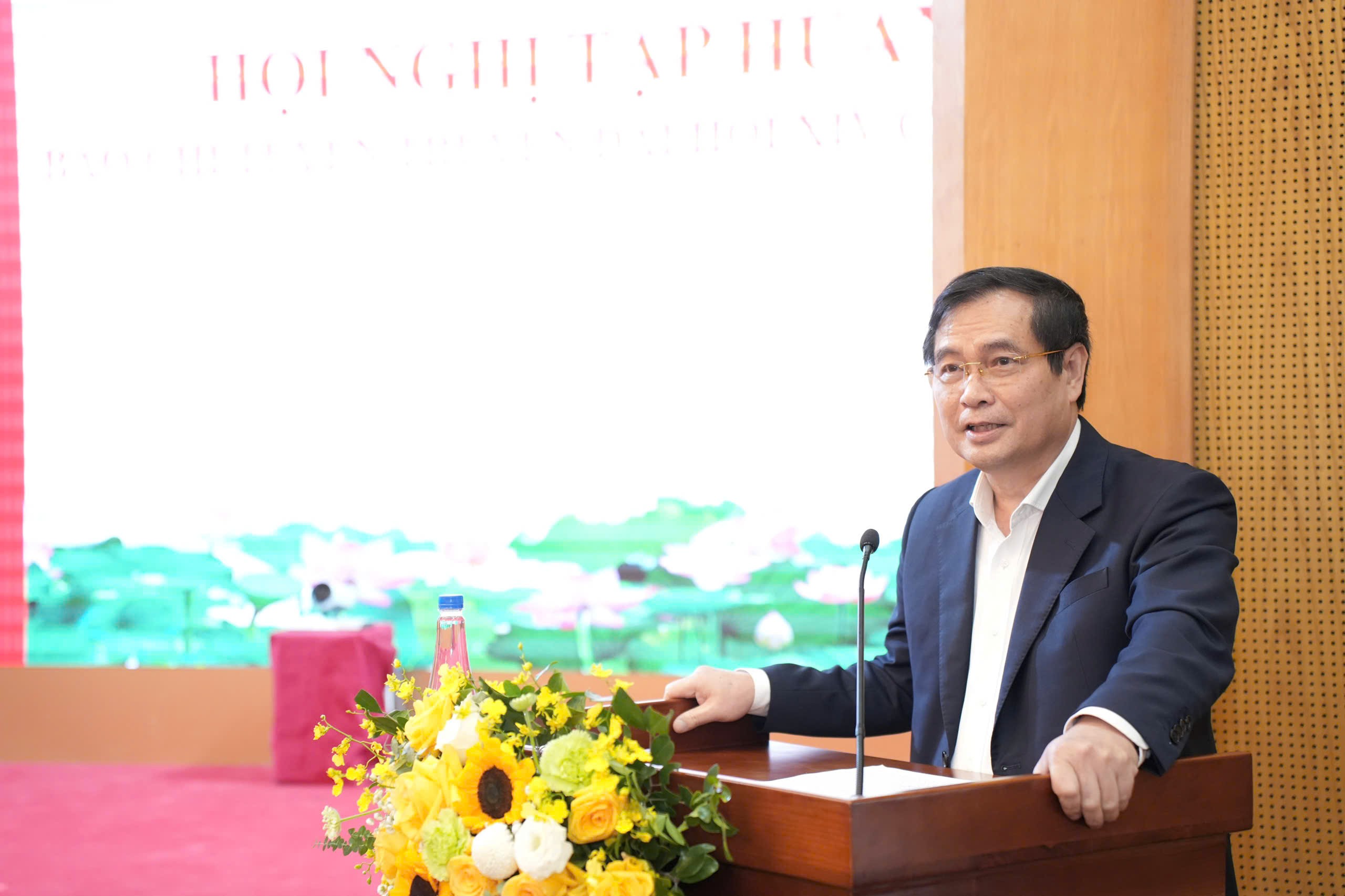 Tập trung cao độ cho nhiệm vụ tuyên truyền Đại hội XIV của Đảng