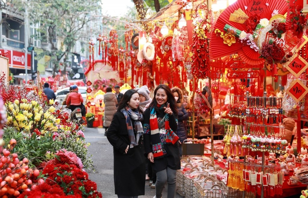 Hà Nội ban hành Chỉ thị tổ chức phục vụ Tết Bính Ngọ 2026