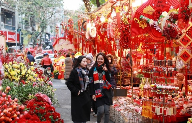 Hà Nội ban hành Chỉ thị tổ chức phục vụ Tết Bính Ngọ 2026