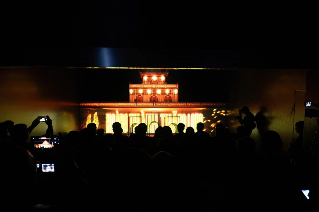 Hoàng thành Thăng Long mang một diện mạo mới với công nghệ 3D mapping Hoàng thành Thăng Long mang một diện mạo mới với công nghệ 3D mapping