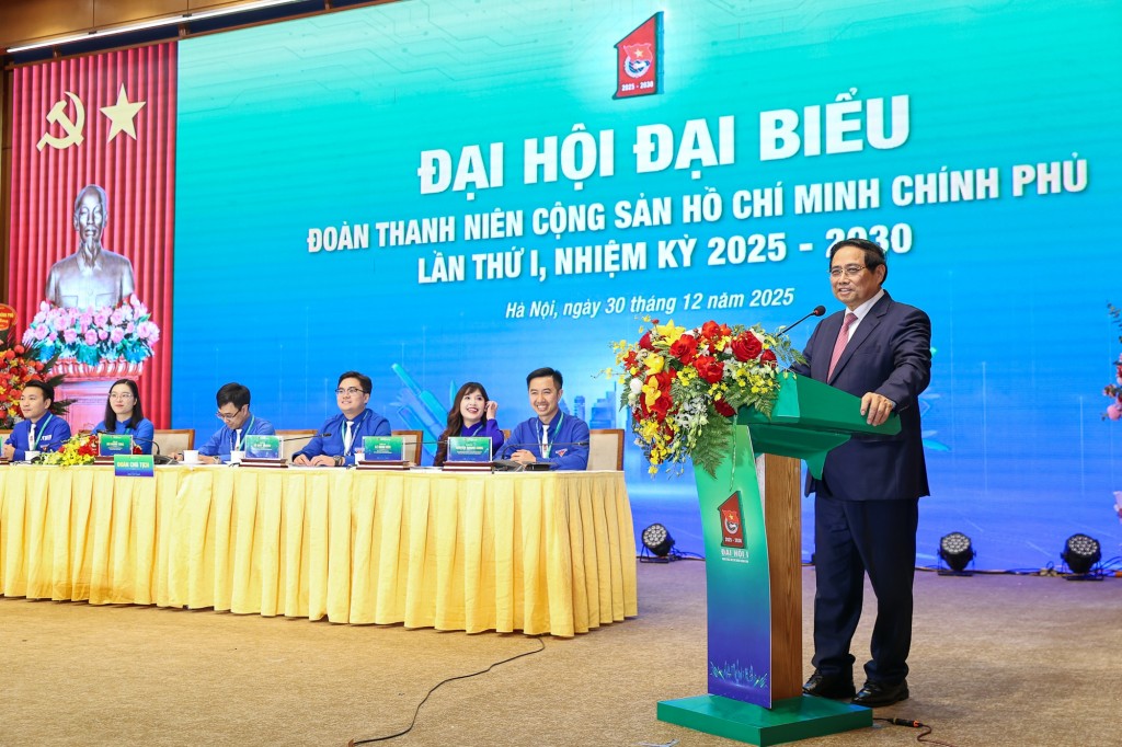 Thủ tướng Chính phủ Phạm Minh Chính đánh giá cao công tác tổ chức Đại hội và nhấn mạnh Đại hội đã thành công nhưng sẽ thành công hơn nữa khi những mục tiêu, nhiệm vụ đã thống nhất tại Đại hội được tổ chức thực hiện hiệu quả - Ảnh: VGP/Nhật Bắc