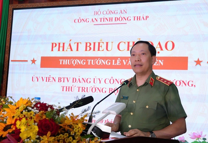 Thượng tướng Lê Văn Tuyến, Ủy viên Ban Thường vụ Đảng ủy Công an Trung ương, Thứ trưởng Bộ Công an phát biểu chỉ đạo tại Hội nghị.