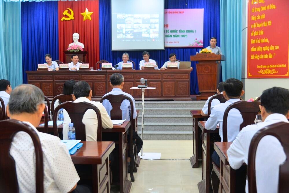 đồng chí Phan Văn Thắng, Phó Bí thư Tỉnh ủy, Chủ tịch Ủy ban Mặt trận Tổ quốc (MTTQ) Việt Nam tỉnh Đồng Tháp 