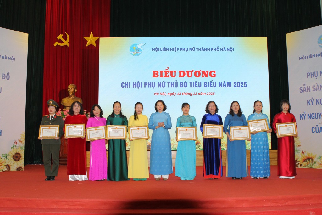 Phụ nữ Thủ đô bản lĩnh tiên phong trong thời đại mới