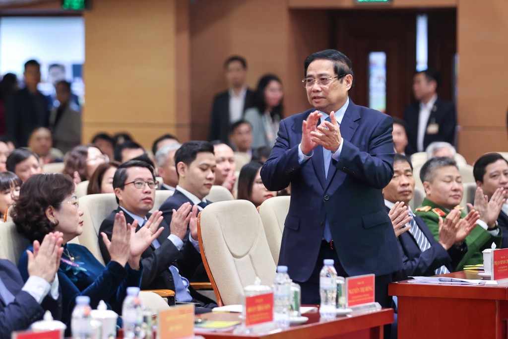 Thủ tướng Phạm Minh Chính tại Hội nghị tổng kết năm 2025 và nhiệm kỳ 2021-2025, triển khai nhiệm vụ ngành ngân hàng năm 2026 - Ảnh: VGP/Nhật Bắc