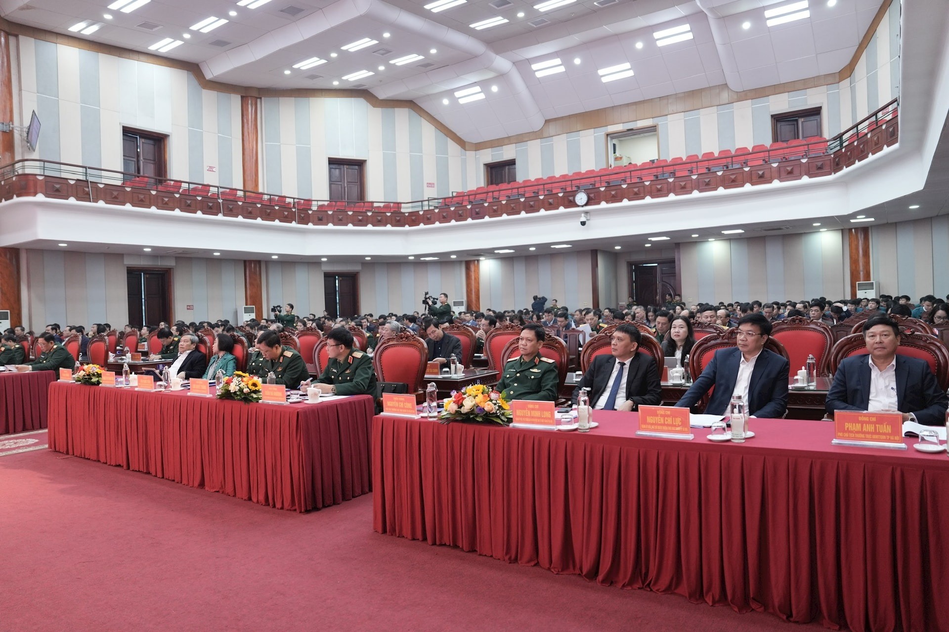 Các đại biểu dự hội nghị Các đại biểu dự hội nghị