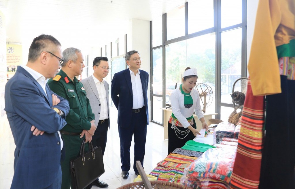 Kết nối nguồn lực, đánh thức tiềm năng vùng đồng bào dân tộc thiểu số