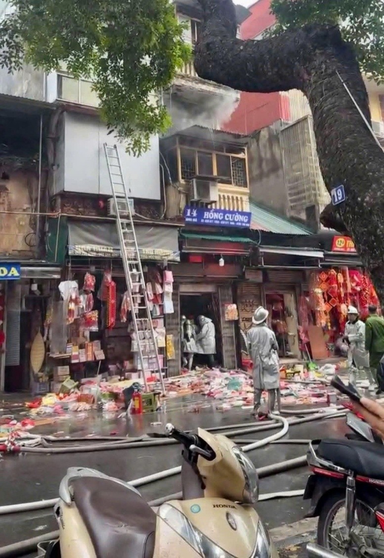 Thông tin chính thức về vụ cháy xảy ra tại số 14 Hàng Mã