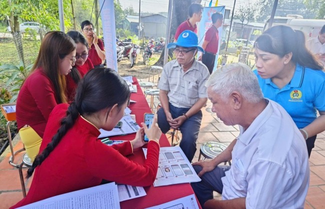 Chính quyền địa phương hai cấp hướng tới phục vụ Nhân dân hiệu quả