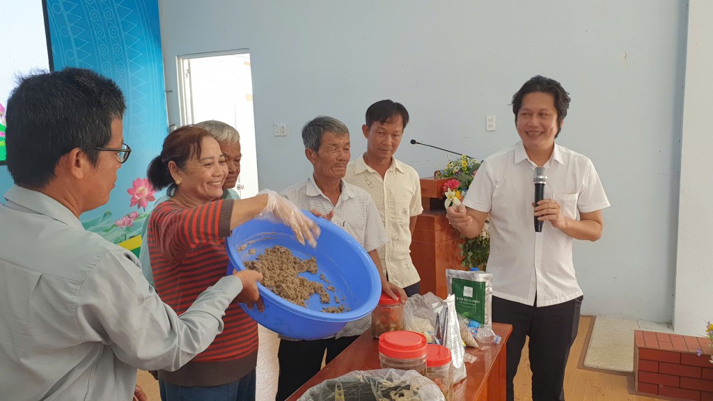 Phát huy vai trò thanh niên trong bảo vệ môi trường nông thôn bền vững