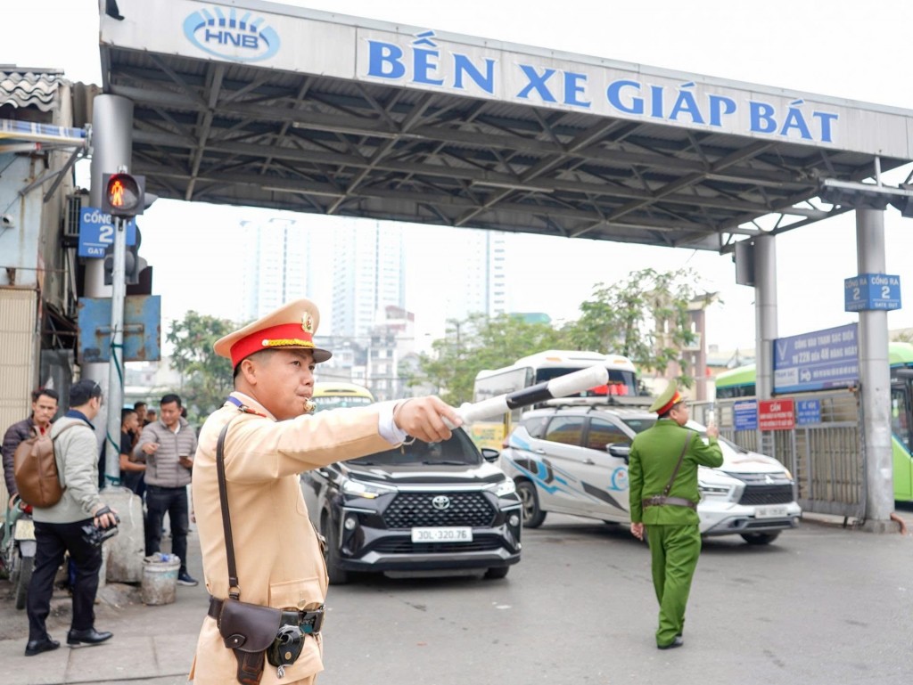 Hà Nội tăng cường giám sát giao thông 24/24h bằng camera AI dịp Tết