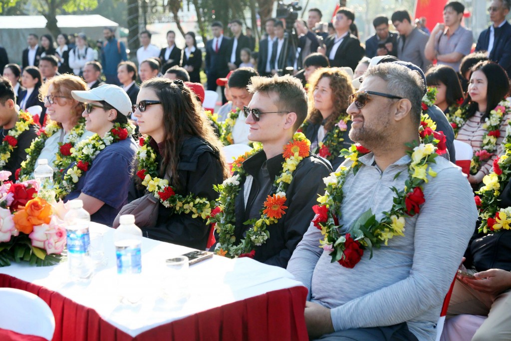 Những vị khách “xông đất” tham quan Di sản Thiên nhiên thế giới Phong Nha – Kẻ Bàng năm 2026