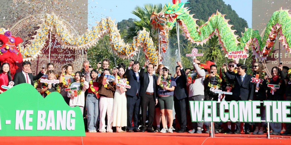 Ban Quản lý Vườn quốc gia Phong Nha - Kẻ Bàng tổ chức “Lễ đón những vị khách đầu tiên đến tham quan Di sản Thiên nhiên thế giới năm 2026”