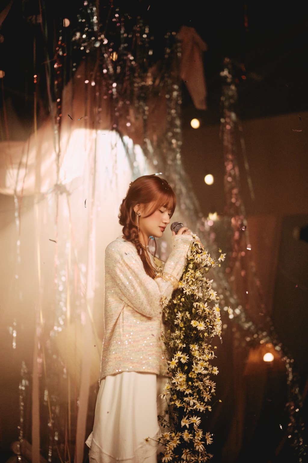 Rung động đầu đời trong trẻo với EP mới của XIRI Rung động đầu đời trong trẻo với EP mới của XIRI