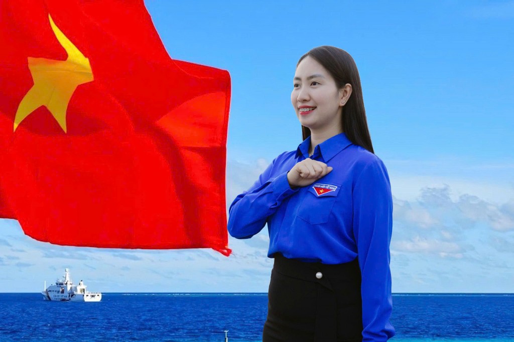 Bạch Ngọc Trâm, chức vụ Uỷ viên Ban Chấp hành Thành đoàn, Đảng ủy viên, Phó chủ tịch Thường trực Uỷ ban MTTQ xã, Bí thư Đoàn xã Quảng Oai