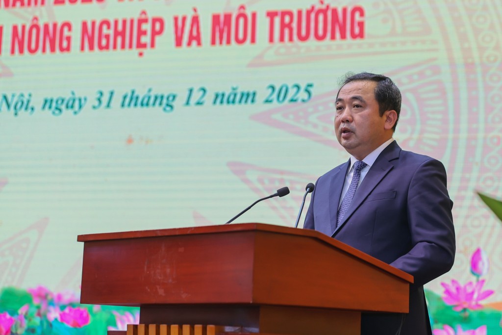 Bộ trưởng Bộ Nông nghiệp và Môi trường Trần Đức Thắng phát biểu tại Hội nghị - Ảnh: VGP/Nhật Bắc