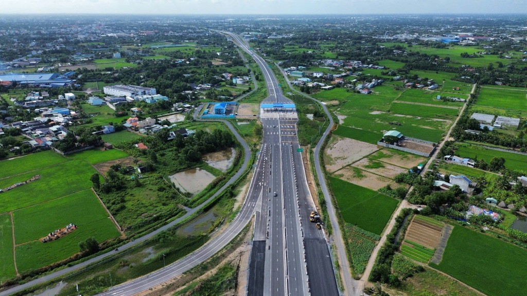 Tây Ninh vươn mình bước vào kỷ nguyên phát triển mới Tây Ninh vươn mình bước vào kỷ nguyên phát triển mới