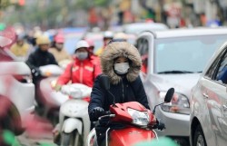 Bắc Bộ có nơi rét đậm, Trung Bộ mưa dông cục bộ