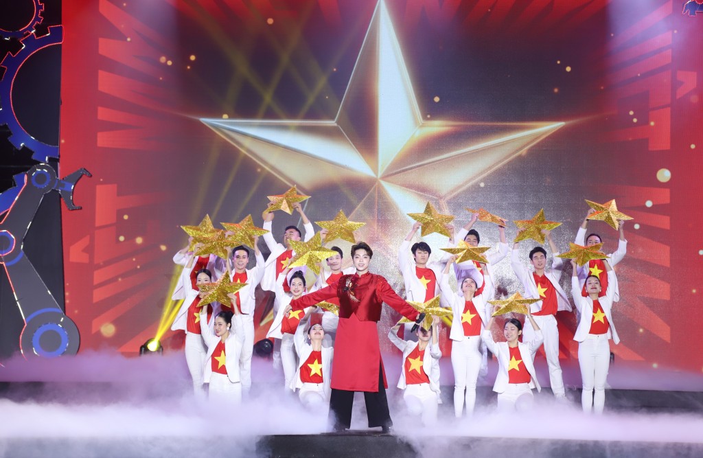 Mang nghệ thuật lan tỏa khí thế, khát vọng tiên phong