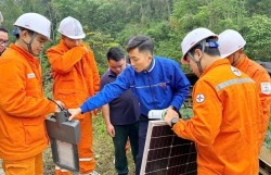 EVNNPC tiếp nối truyền thống đồng hành, tri ân khách hàng