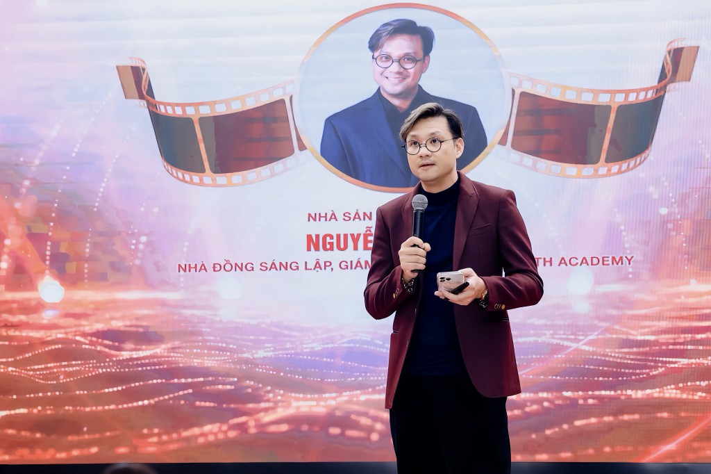 Đạo diễn Khải Anh chia sẻ về tâm huyết trong lĩnh vực điện ảnh Đạo diễn Khải Anh chia sẻ về tâm huyết trong lĩnh vực điện ảnh