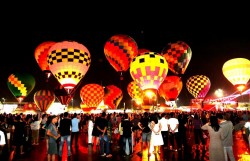 Sắc hoa trăm tuổi làm nên dấu ấn Đồng Tháp