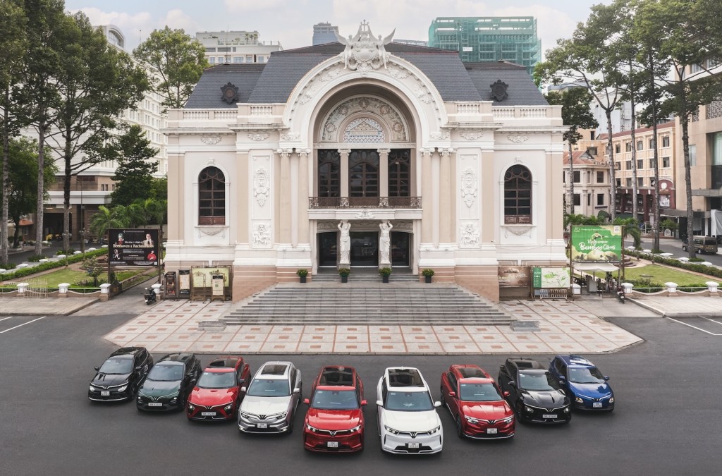 Các dòng ô tô điện VinFast được ưu đãi 6% đến 10% giá xe.