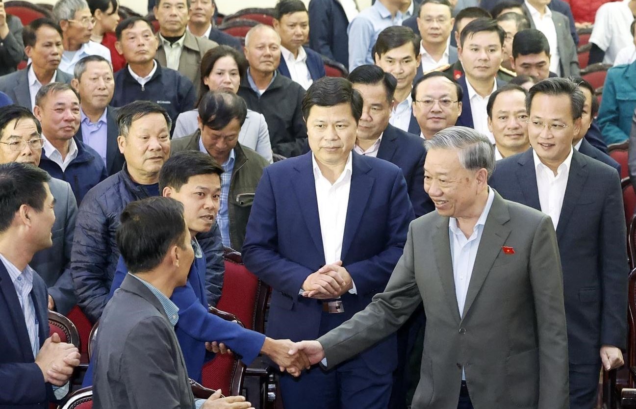 Xây dựng nhà nước pháp quyền, thể chế hóa, hoàn thiện và phát triển đất nước