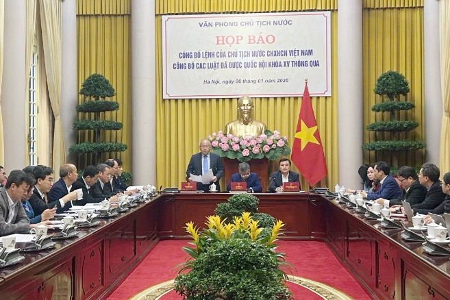 Toàn cảnh họp báo