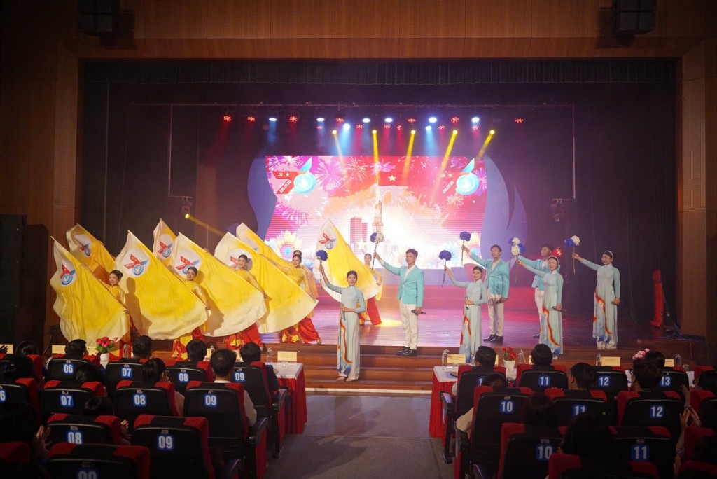 Tiết mục văn nghệ chào mừng 