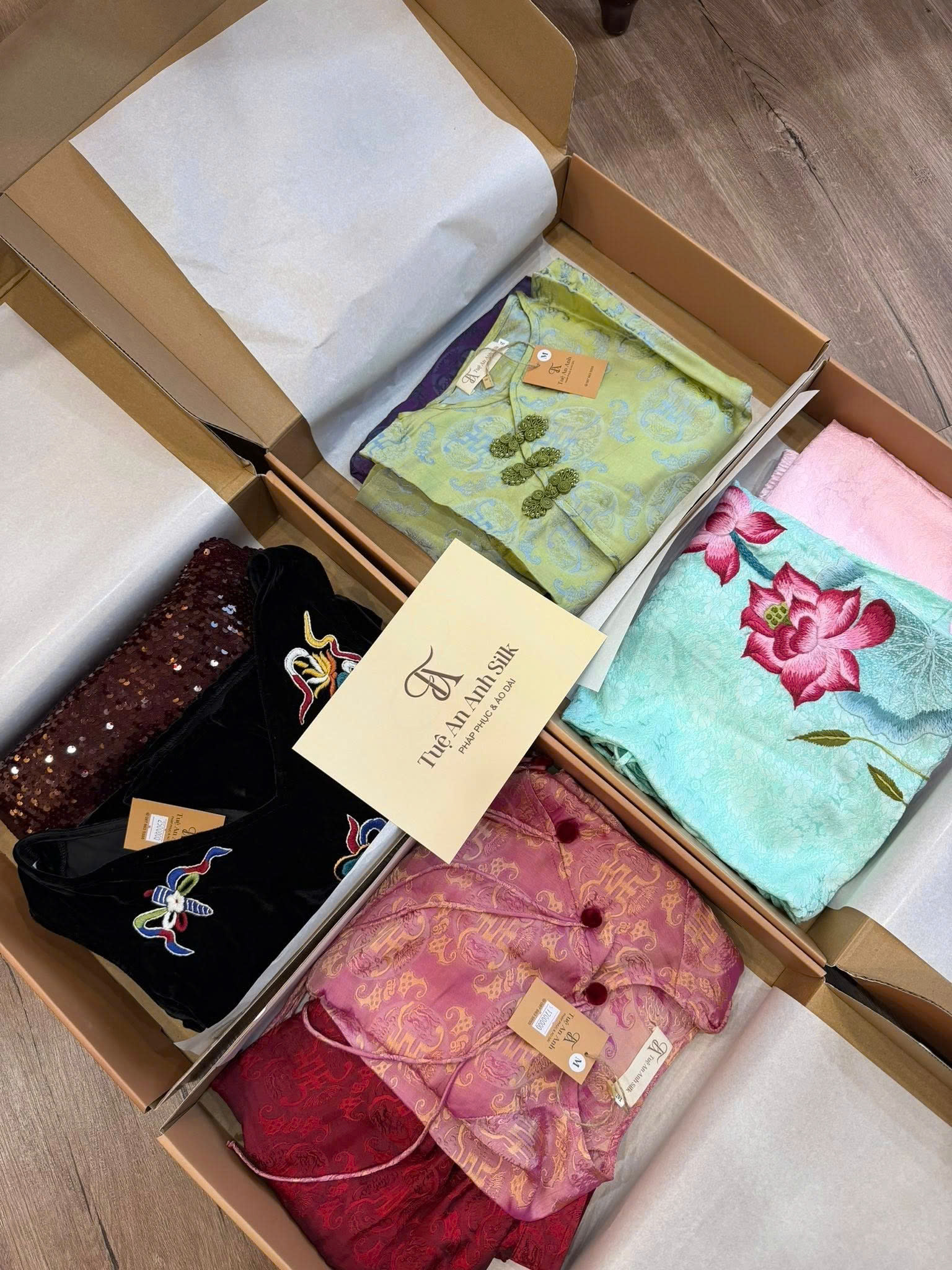 Tuệ An Anh: "Hồn” lụa Hà Nội giữa lòng phố biển Phan Thiết - 2