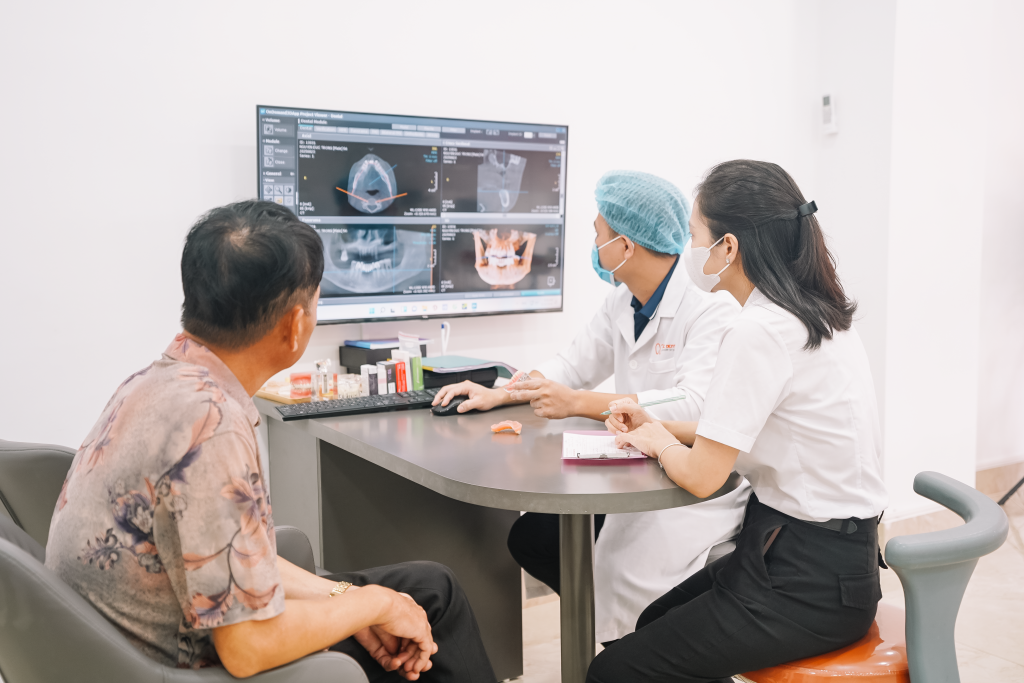 Cấy ghép Implant toàn hàm: 